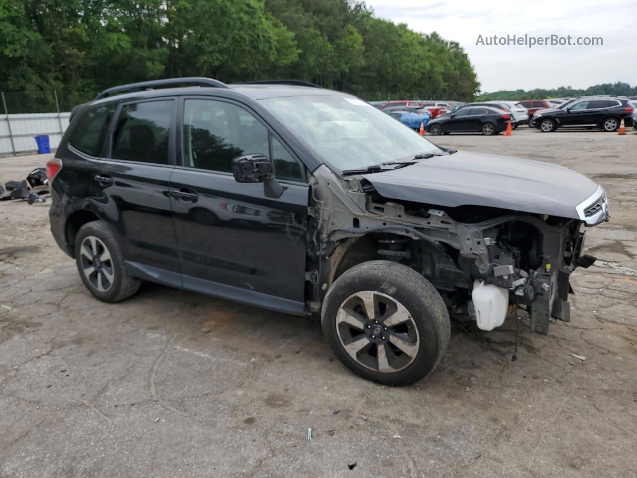 2018 Subaru Forester 2.5i Premium Black vin: JF2SJAGC1JH565146