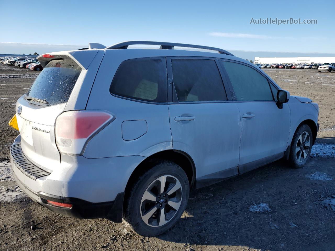 2018 Subaru Forester 2.5i Premium Silver vin: JF2SJAGC3JH448331