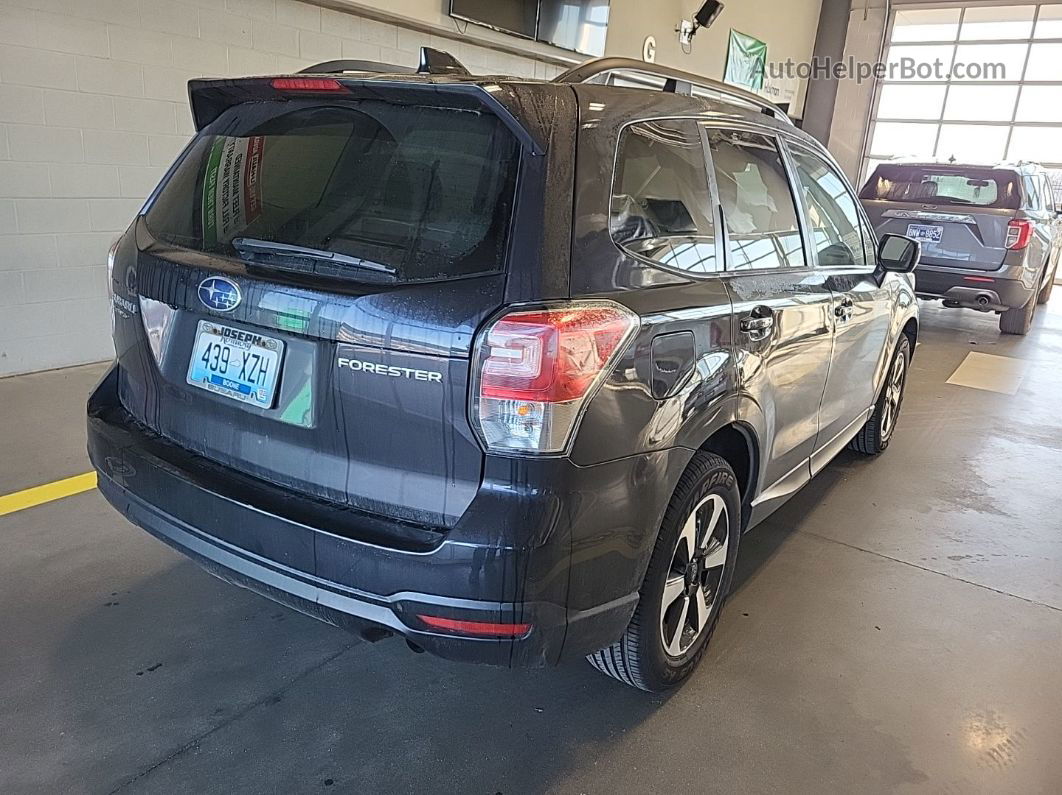 2018 Subaru Forester 2.5i Premium vin: JF2SJAGC3JH541740