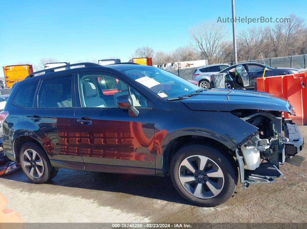 2017 Subaru Forester 2.5i Premium Gray vin: JF2SJAGC4HH576054