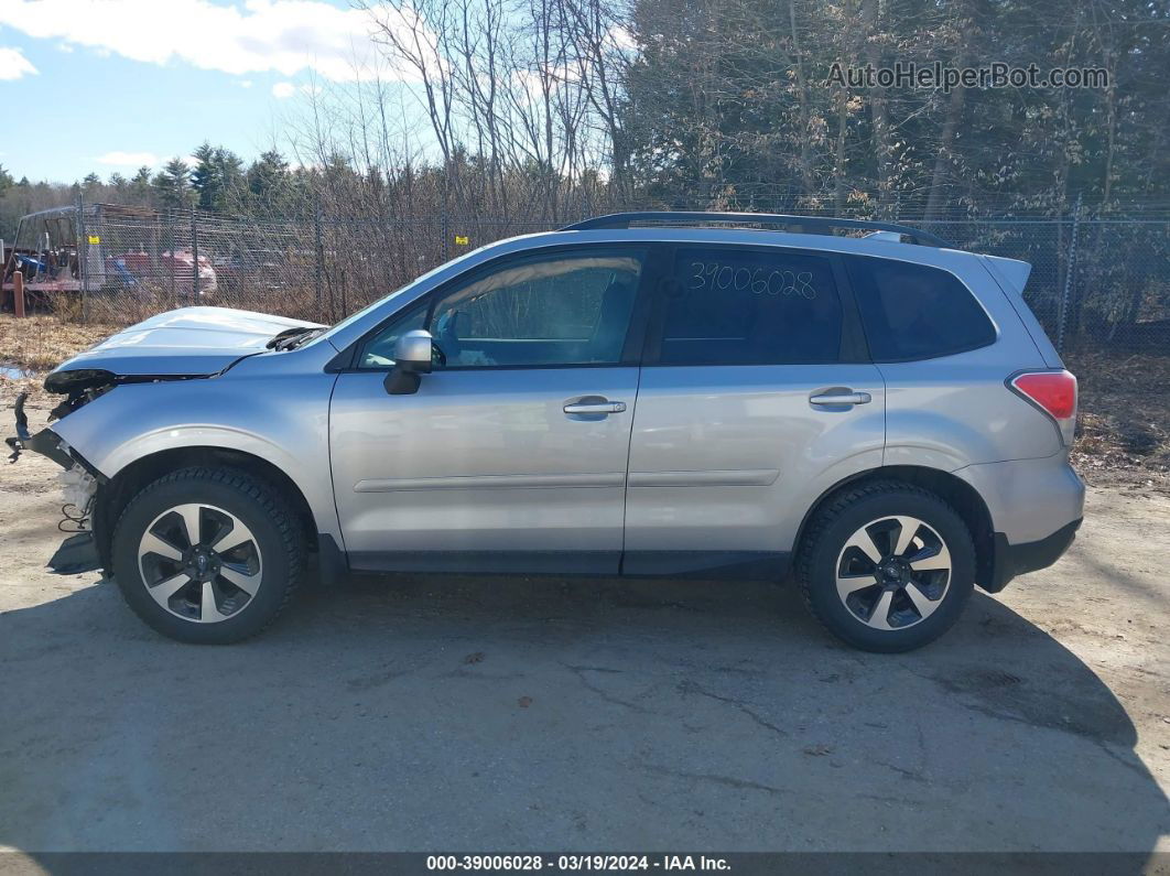 2017 Subaru Forester 2.5i Premium Silver vin: JF2SJAGC5HH421240