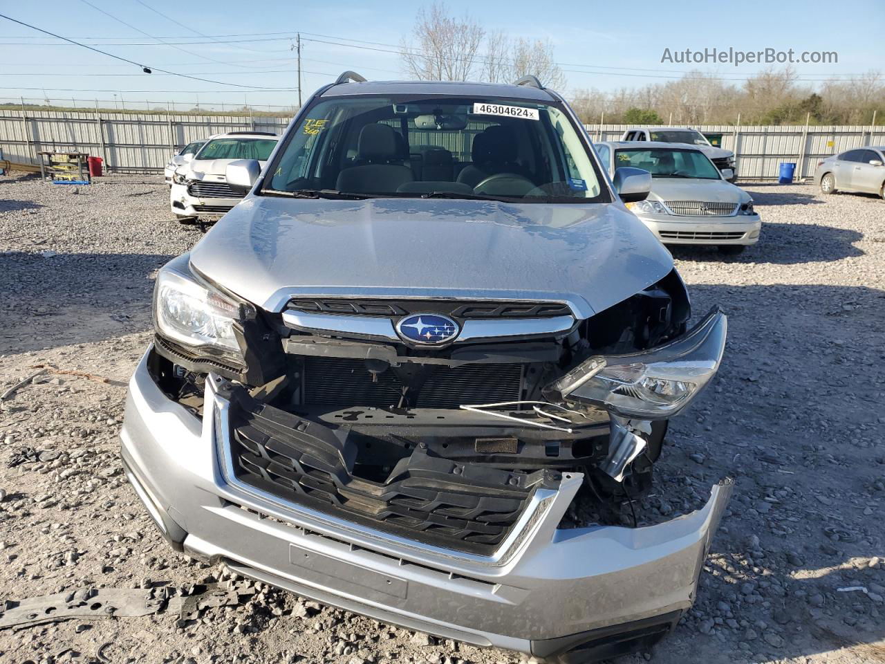 2018 Subaru Forester 2.5i Premium Silver vin: JF2SJAGC5JH418702