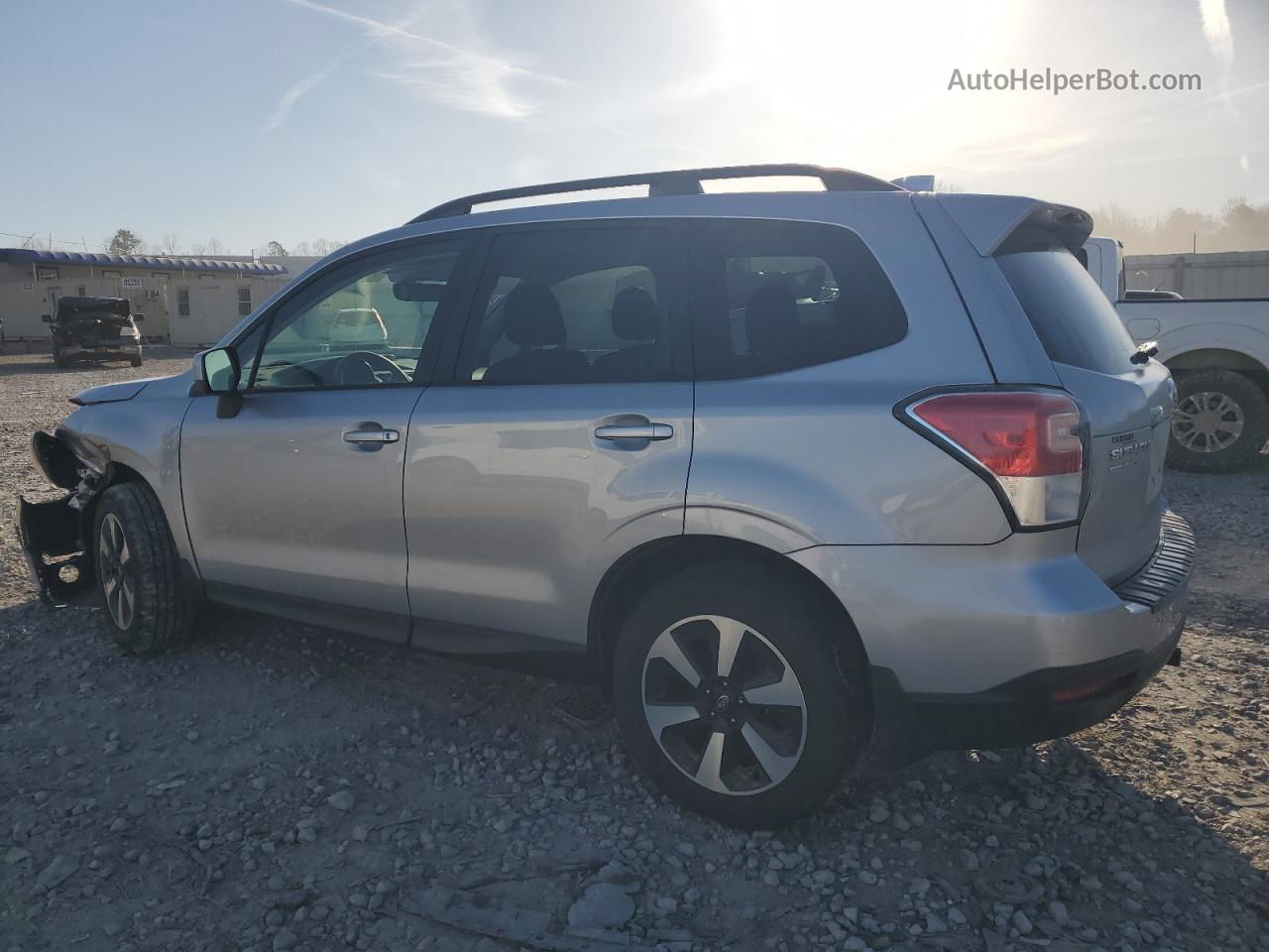 2018 Subaru Forester 2.5i Premium Silver vin: JF2SJAGC5JH418702