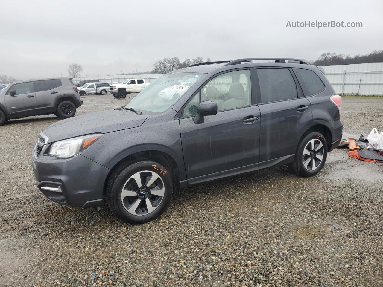 2018 Subaru Forester 2.5i Premium Угольный vin: JF2SJAGC5JH437105