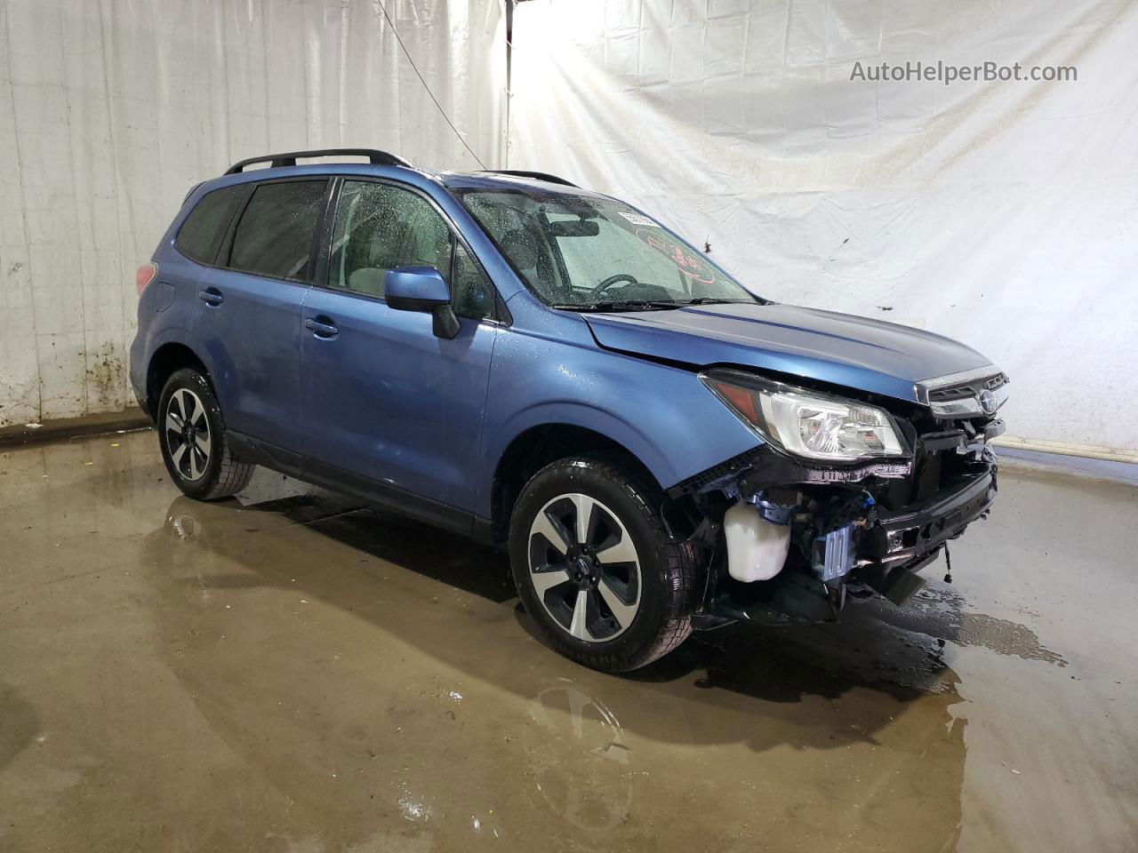 2018 Subaru Forester 2.5i Premium Blue vin: JF2SJAGC5JH586100