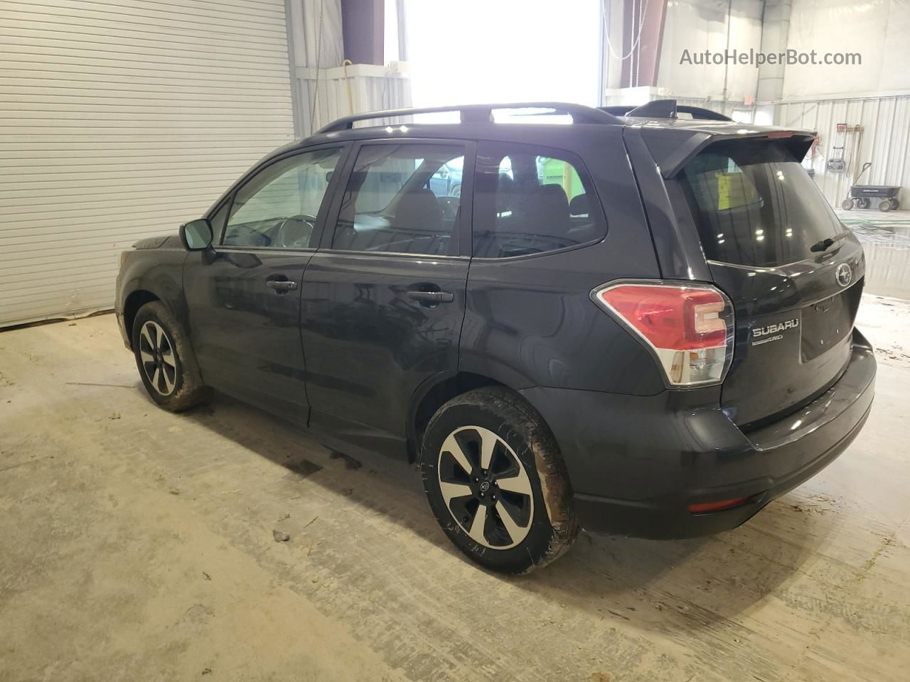 2018 Subaru Forester 2.5i Premium Черный vin: JF2SJAGC6JH462496