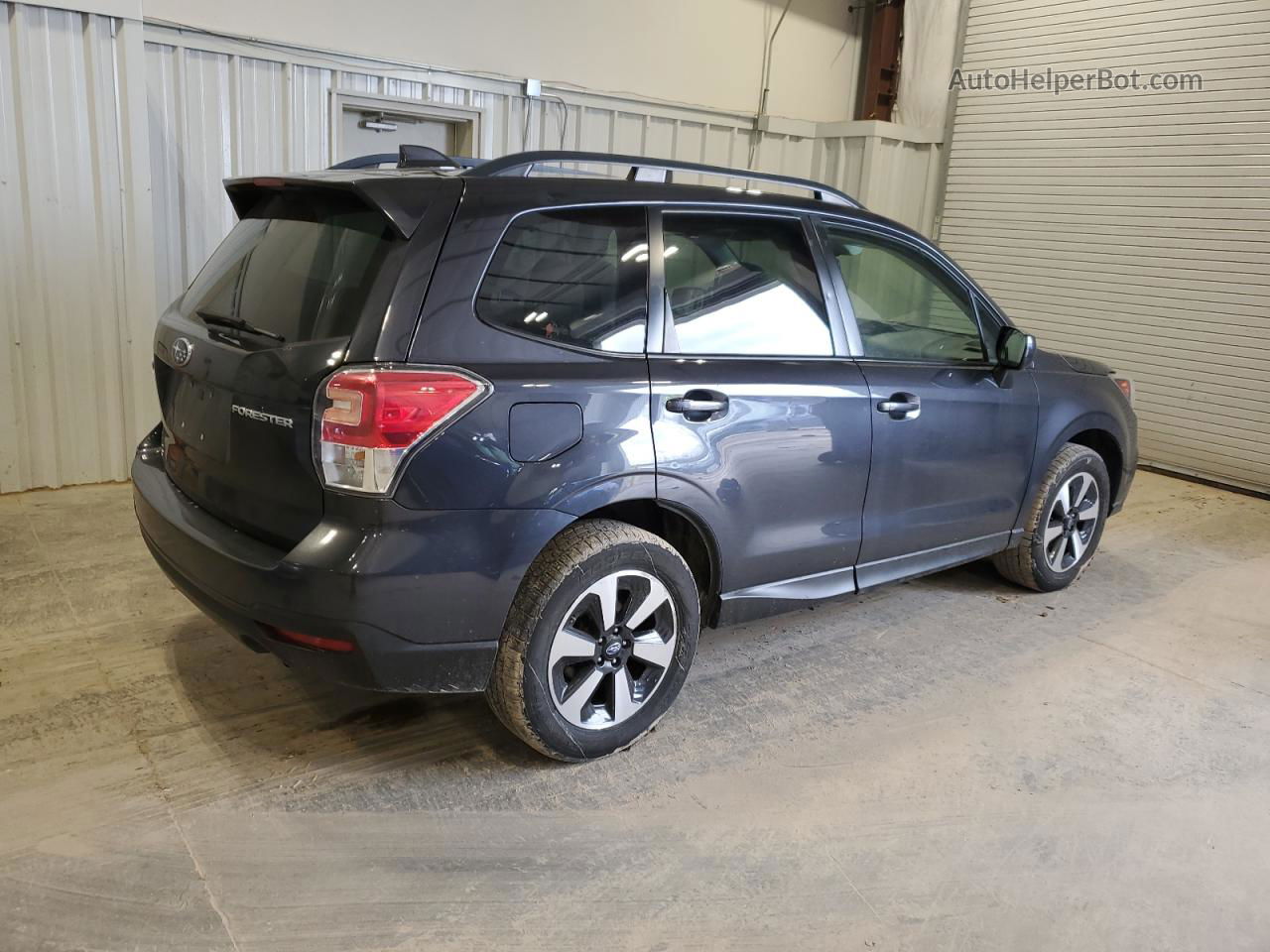 2018 Subaru Forester 2.5i Premium Black vin: JF2SJAGC6JH462496