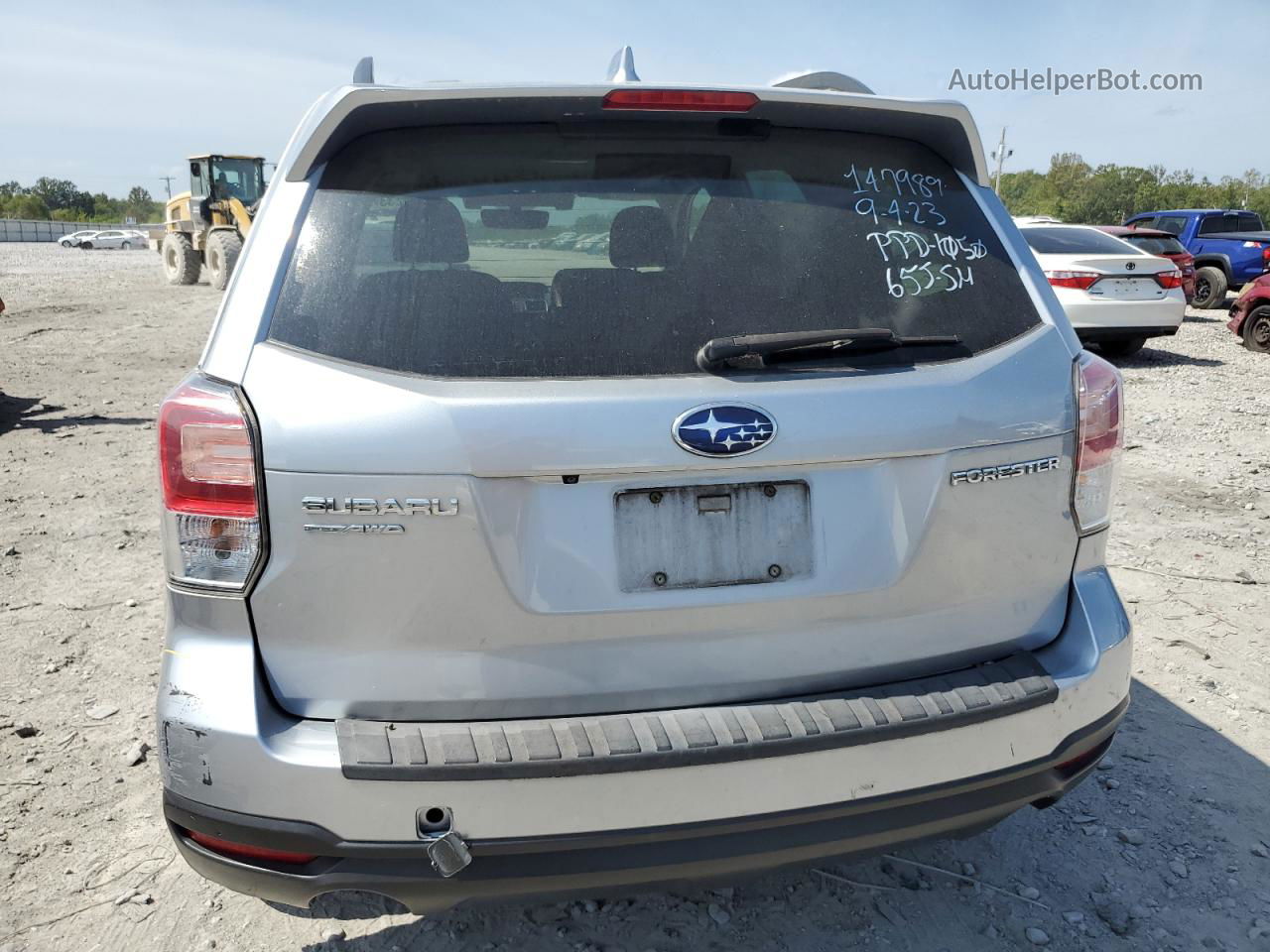 2018 Subaru Forester 2.5i Premium Silver vin: JF2SJAGC6JH509395