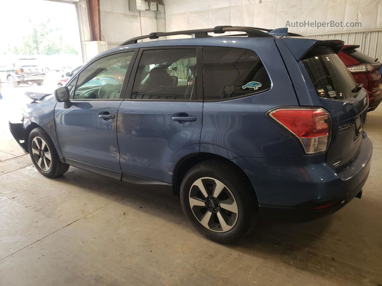 2018 Subaru Forester 2.5i Premium Blue vin: JF2SJAGC6JH554305