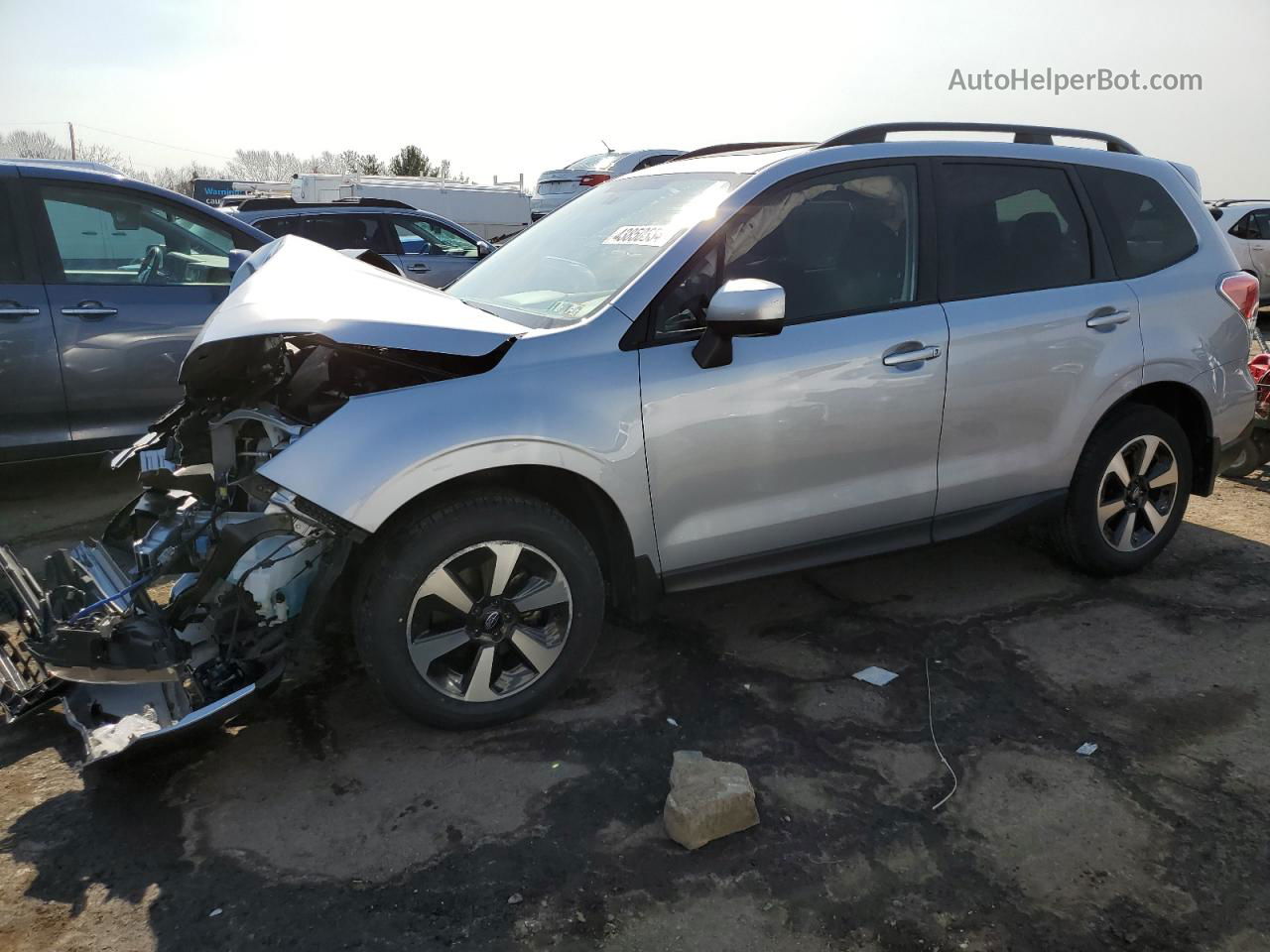 2018 Subaru Forester 2.5i Premium Silver vin: JF2SJAGC7JH431404