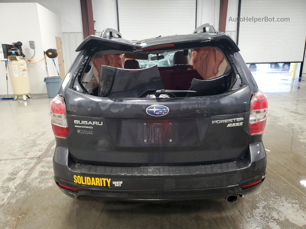 2016 Subaru Forester 2.5i Limited Угольный vin: JF2SJAHC0GH552377