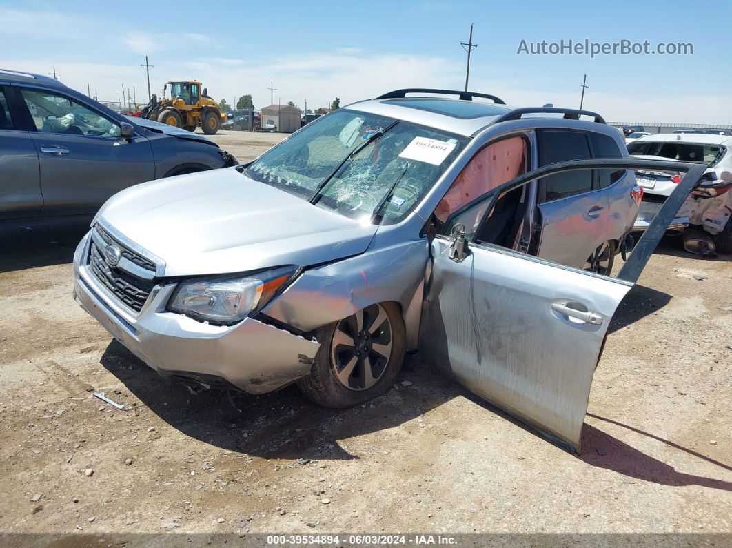 2017 Subaru Forester 2.5i Limited Серый vin: JF2SJAJC1HH425715