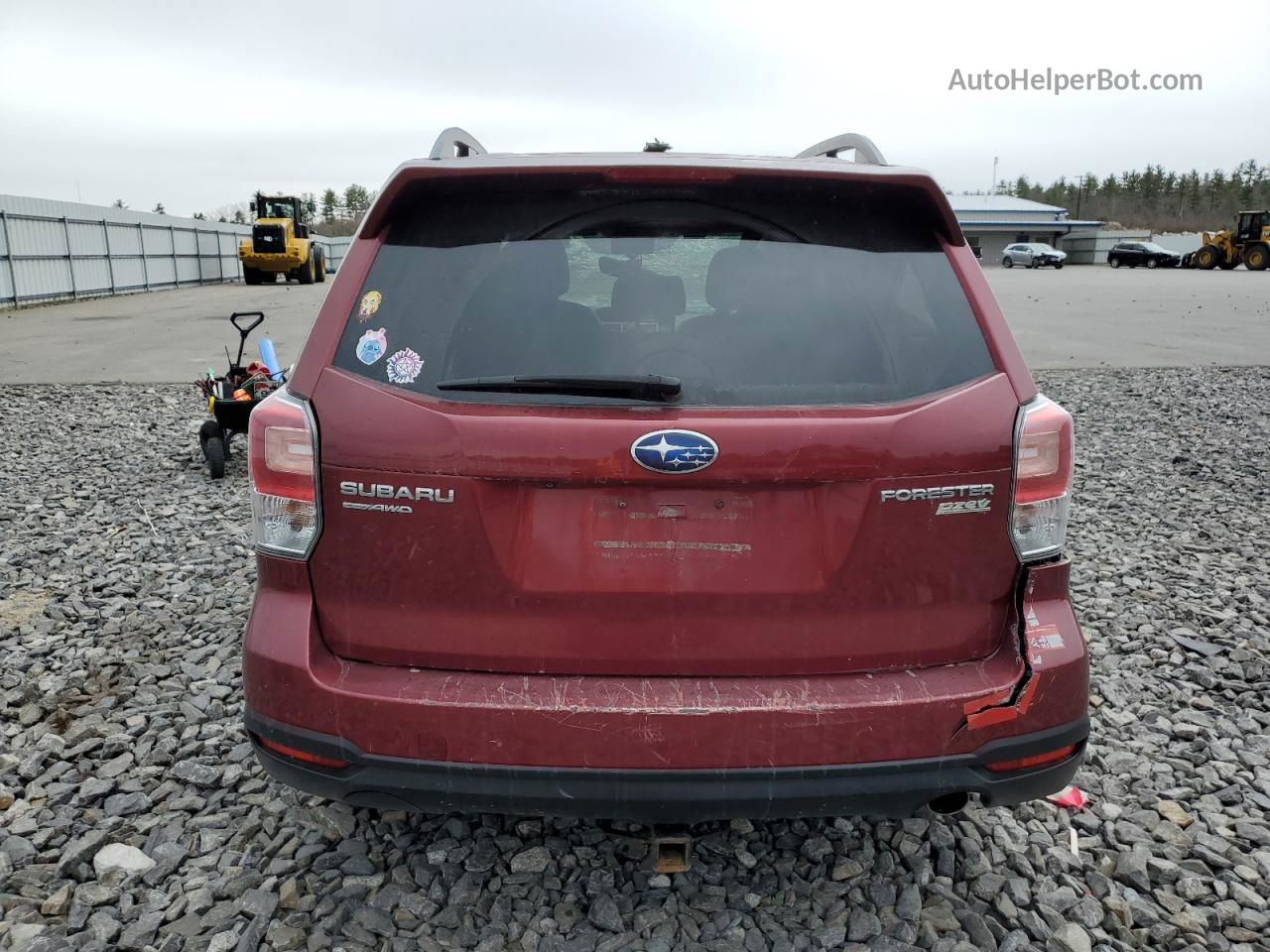 2017 Subaru Forester 2.5i Limited Red vin: JF2SJAJC3HH480490