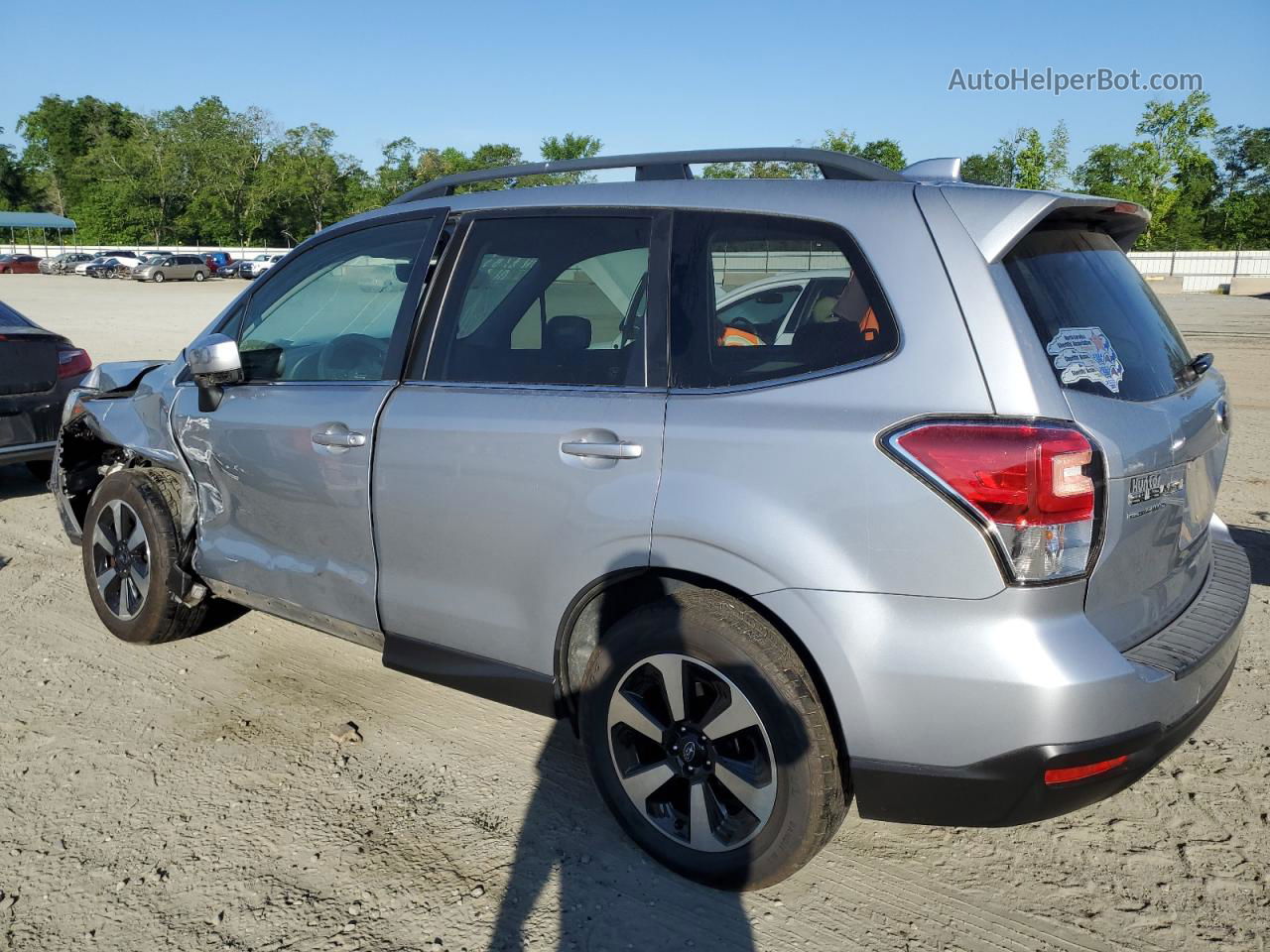 2018 Subaru Forester 2.5i Limited Silver vin: JF2SJAJCXJH507223