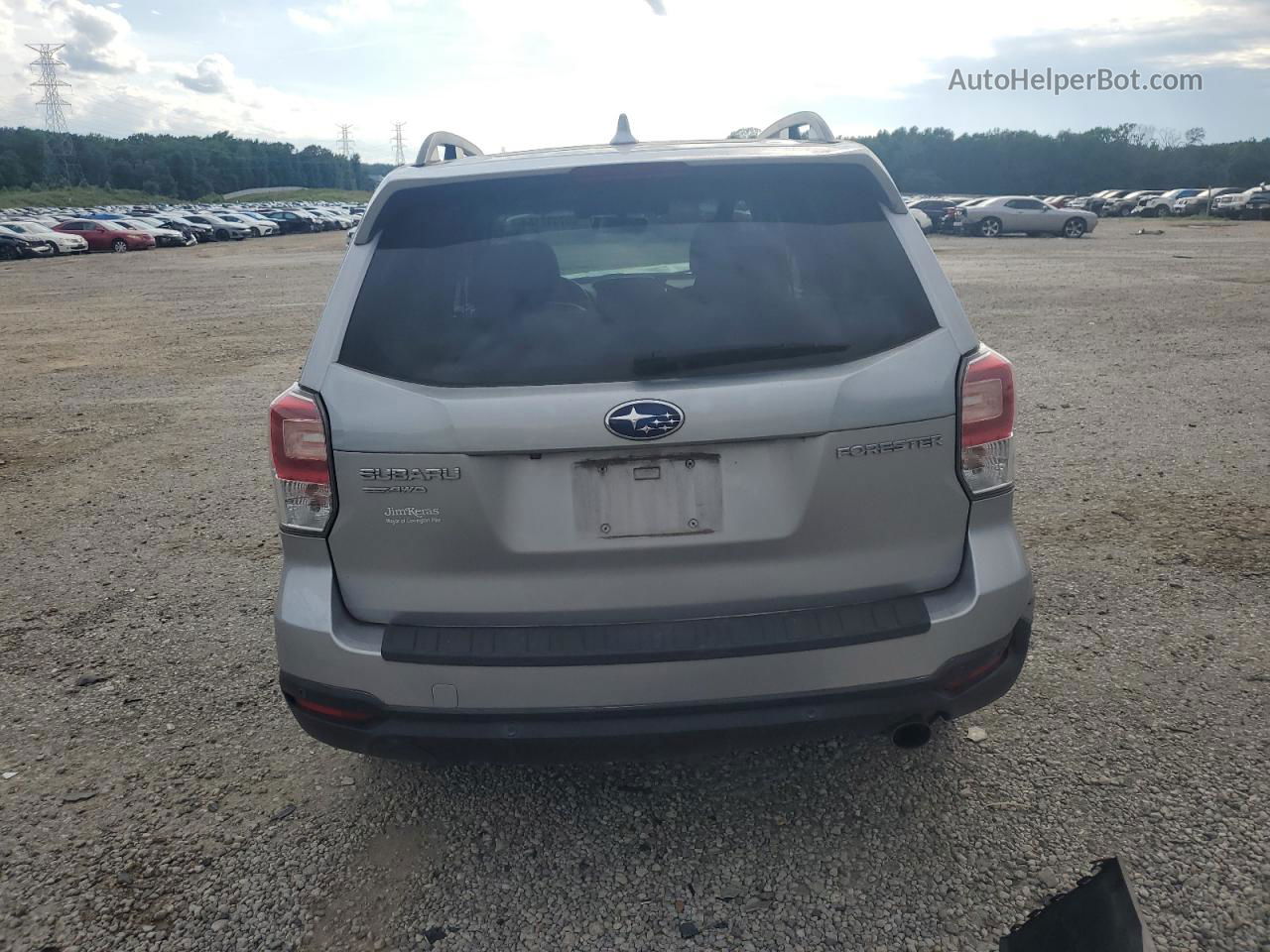 2018 Subaru Forester 2.5i Limited Silver vin: JF2SJARC1JH406494