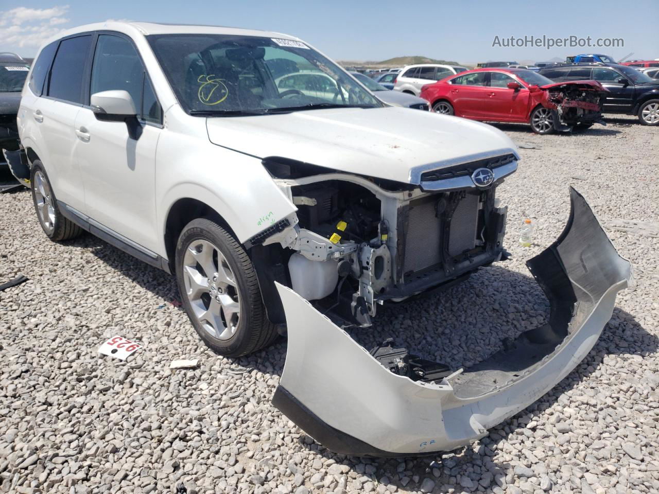 2017 Subaru Forester 2.5i Touring White vin: JF2SJATC9HH535649