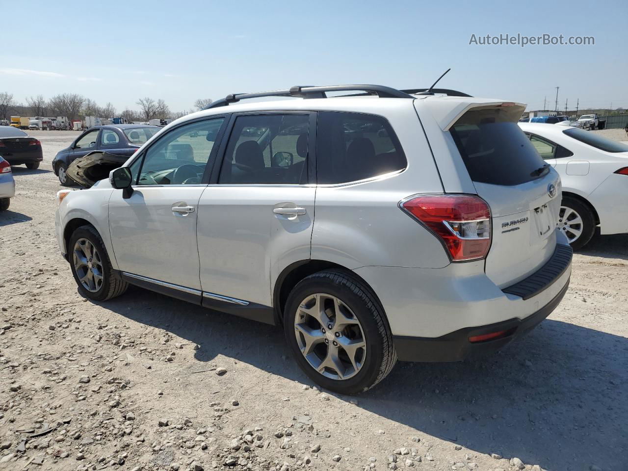 2015 Subaru Forester 2.5i Touring Cream vin: JF2SJAUCXFH502705