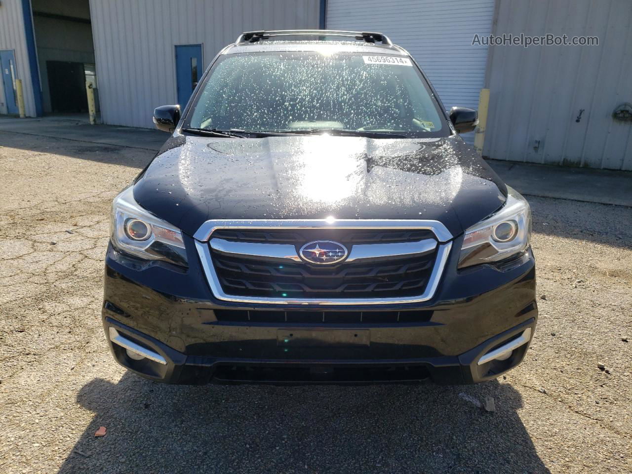 2018 Subaru Forester 2.5i Touring Black vin: JF2SJAWC0JH509958