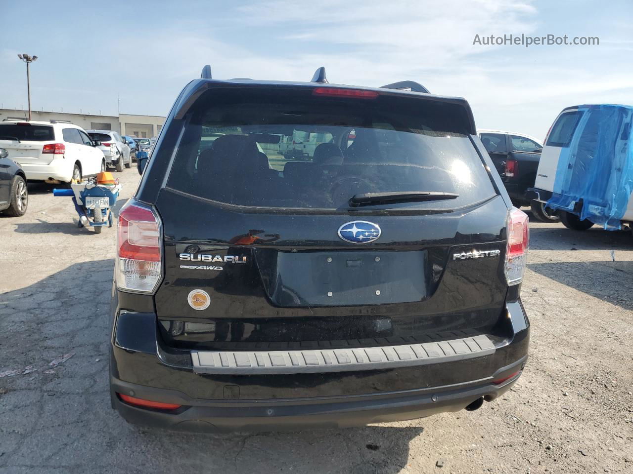 2018 Subaru Forester 2.5i Touring Черный vin: JF2SJAWC1JH608319