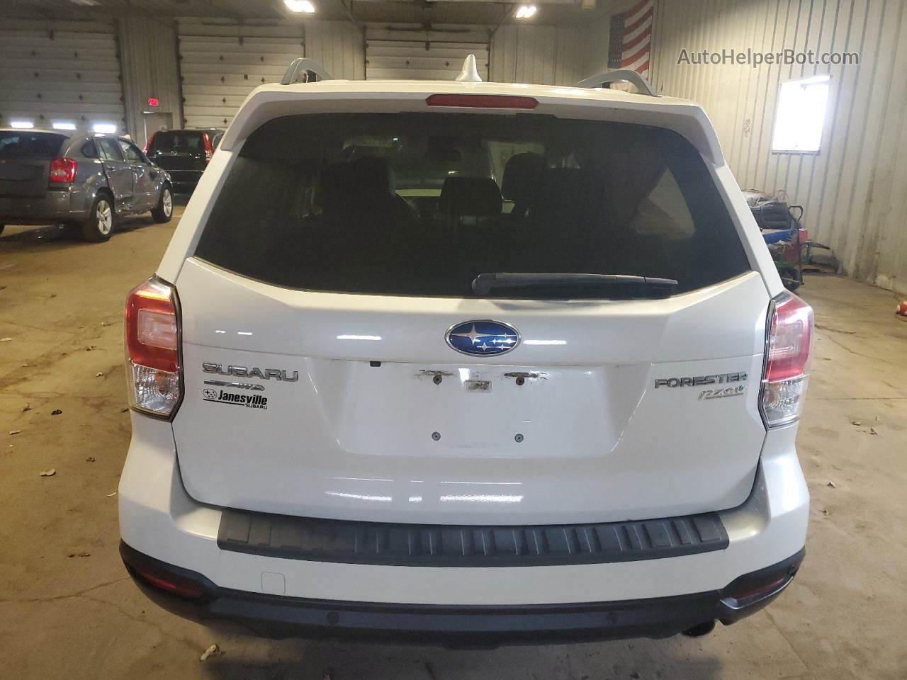 2017 Subaru Forester 2.5i Touring White vin: JF2SJAWC3HH501055