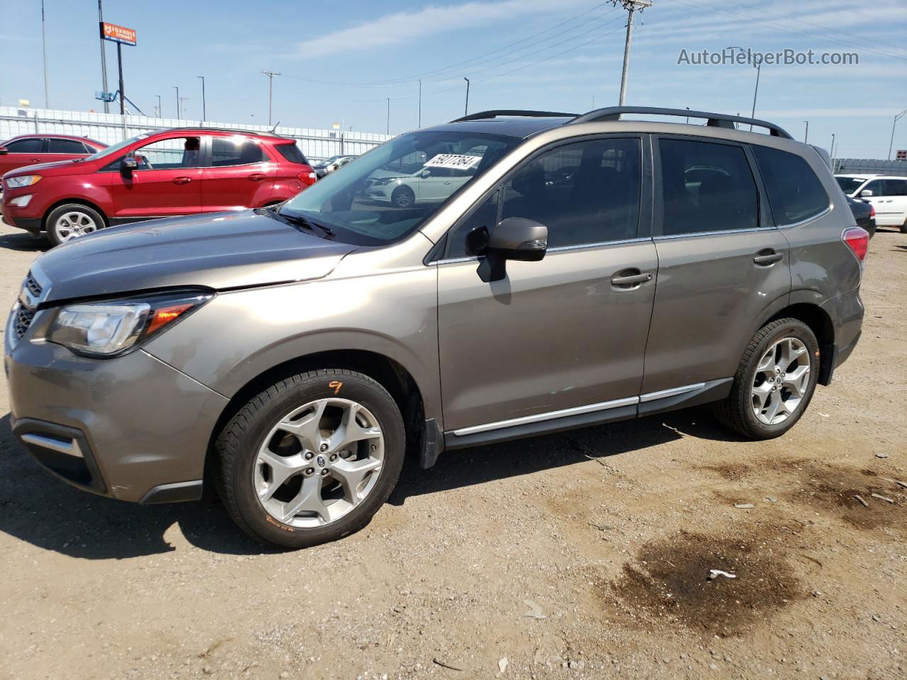 2018 Subaru Forester 2.5i Touring Gray vin: JF2SJAWC3JH475532