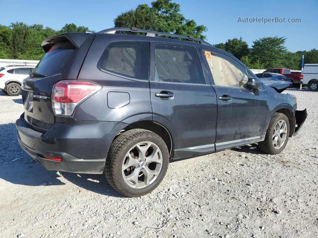 2018 Subaru Forester 2.5i Touring Угольный vin: JF2SJAWC8JH483402