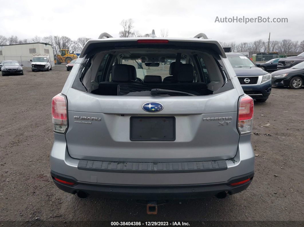 2018 Subaru Forester 2.0xt Touring Серебряный vin: JF2SJGWC0JH431698