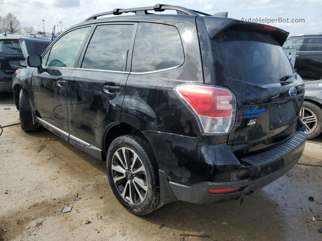 2018 Subaru Forester 2.0xt Touring Black vin: JF2SJGWC9JH613951