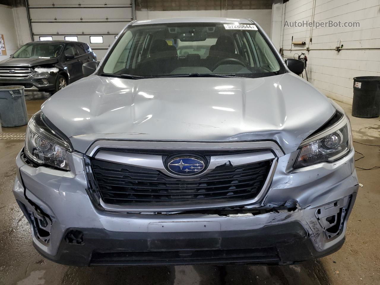 2020 Subaru Forester  Silver vin: JF2SKAAC3LH417640