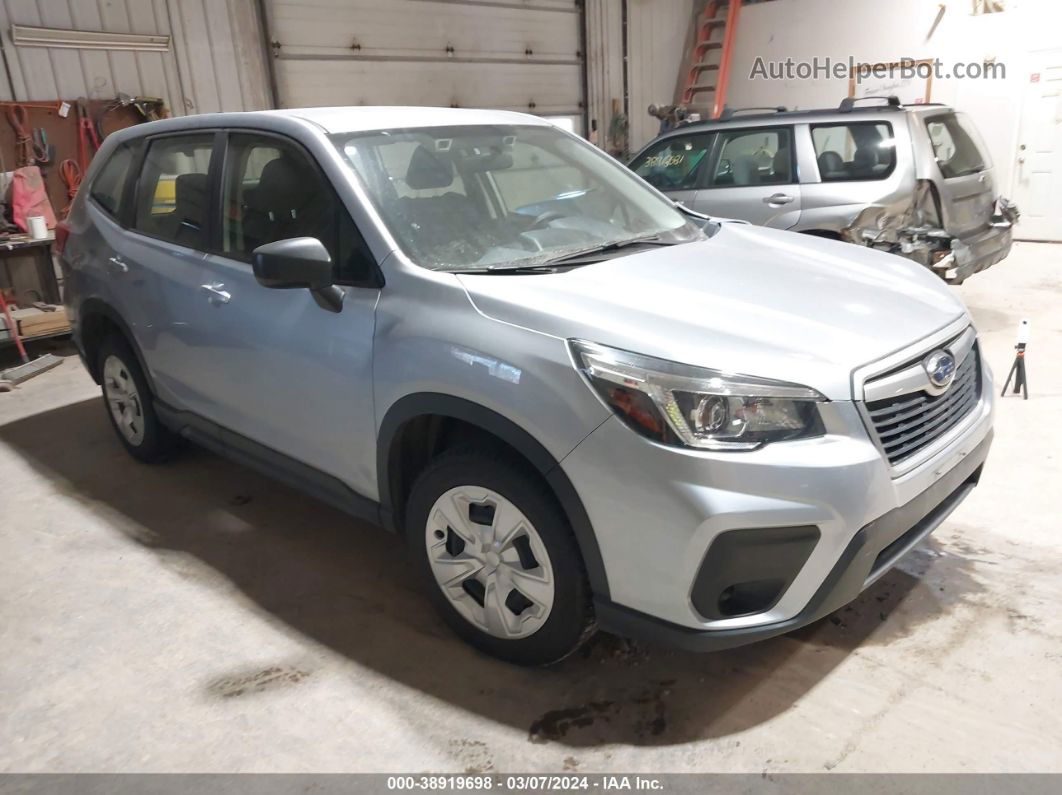 2020 Subaru Forester Silver vin: JF2SKAAC4LH539634