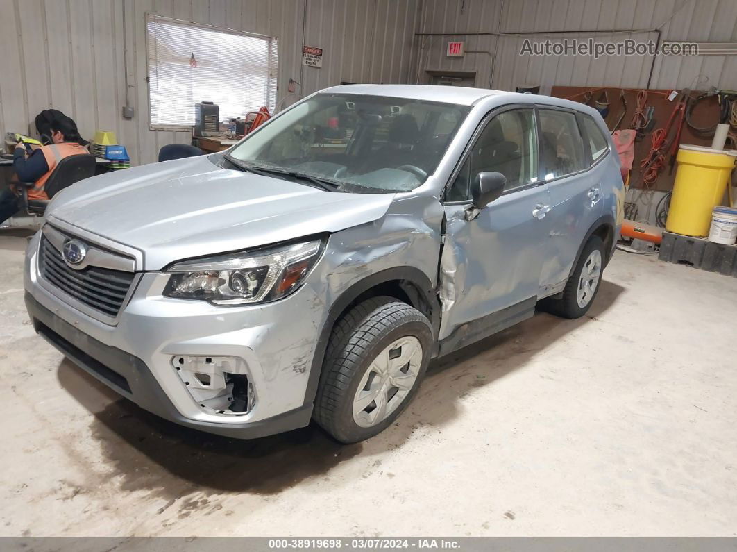 2020 Subaru Forester Silver vin: JF2SKAAC4LH539634