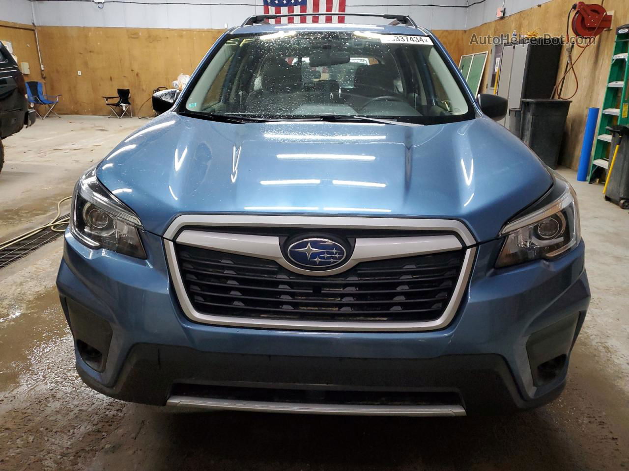 2019 Subaru Forester  Blue vin: JF2SKACC1KH485284