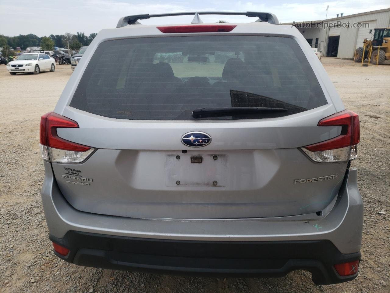 2019 Subaru Forester  Silver vin: JF2SKACC1KH564969