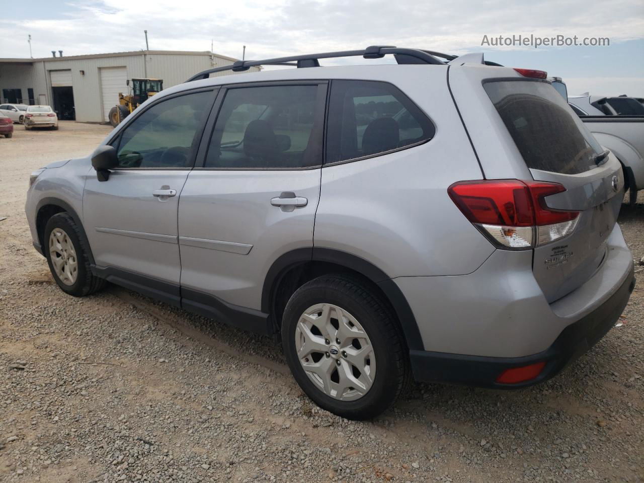 2019 Subaru Forester  Silver vin: JF2SKACC1KH564969