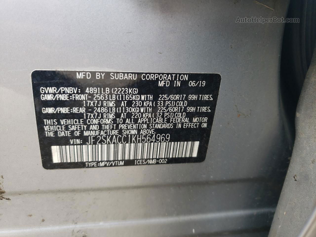 2019 Subaru Forester  Silver vin: JF2SKACC1KH564969