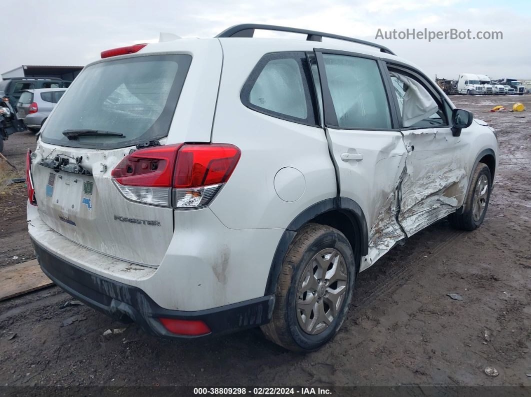 2019 Subaru Forester   White vin: JF2SKACC2KH491577