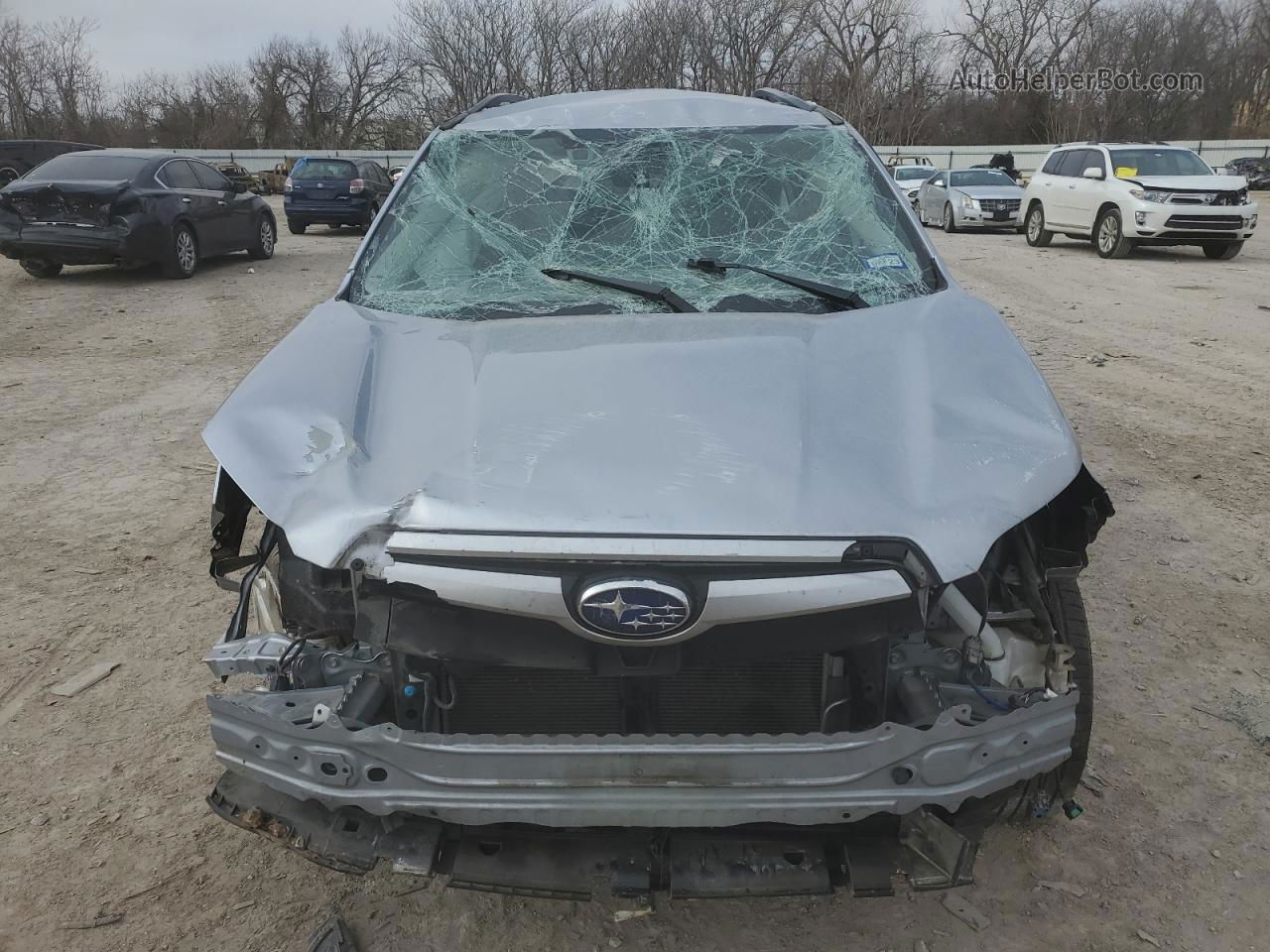 2019 Subaru Forester  Silver vin: JF2SKACC2KH502545