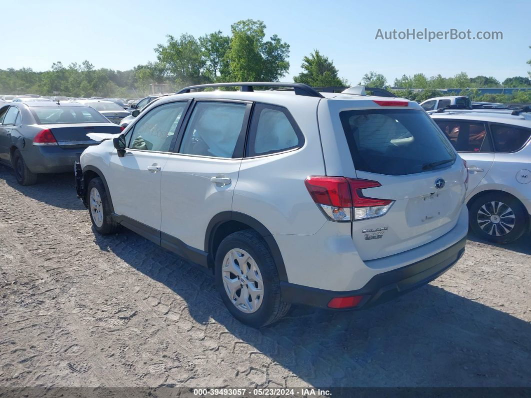 2019 Subaru Forester   White vin: JF2SKACC2KH510144