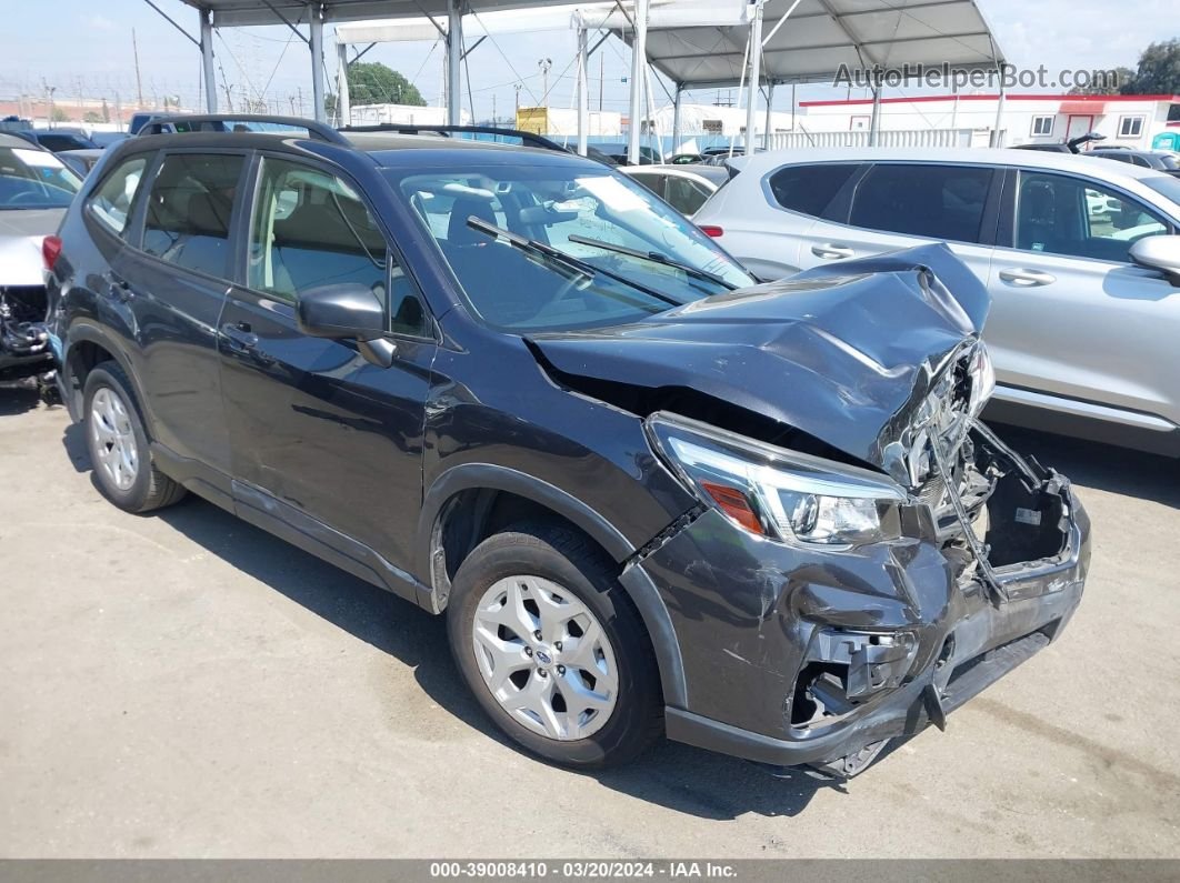 2019 Subaru Forester   Gray vin: JF2SKACC4KH454580