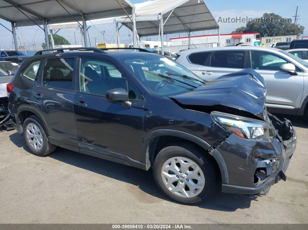 2019 Subaru Forester   Gray vin: JF2SKACC4KH454580