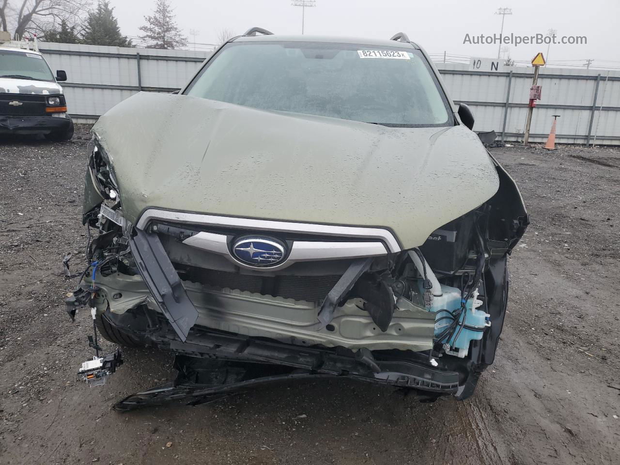 2019 Subaru Forester  Green vin: JF2SKACC4KH468561