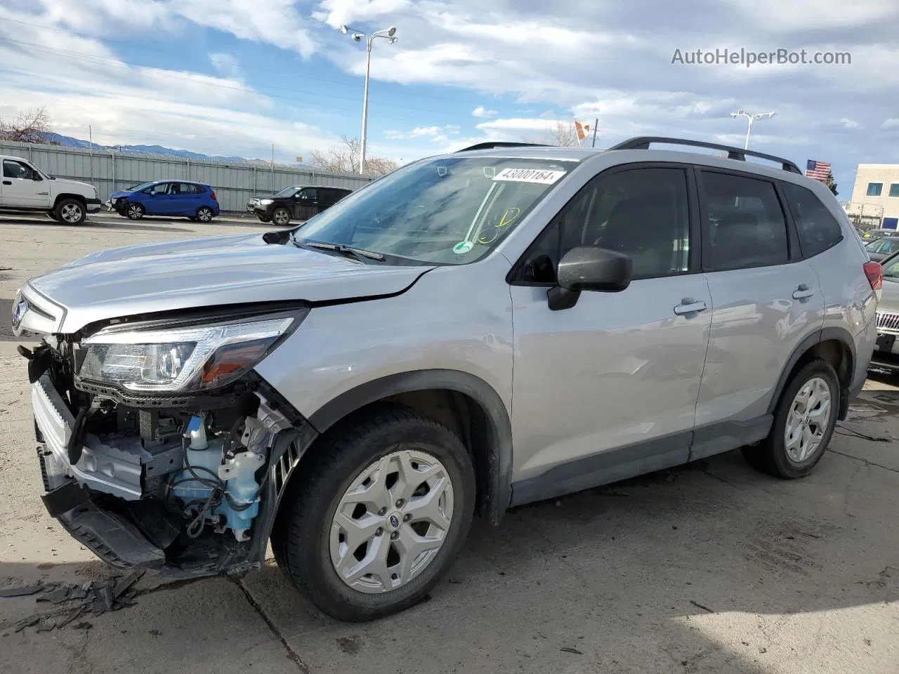 2019 Subaru Forester  Silver vin: JF2SKACC7KH579427