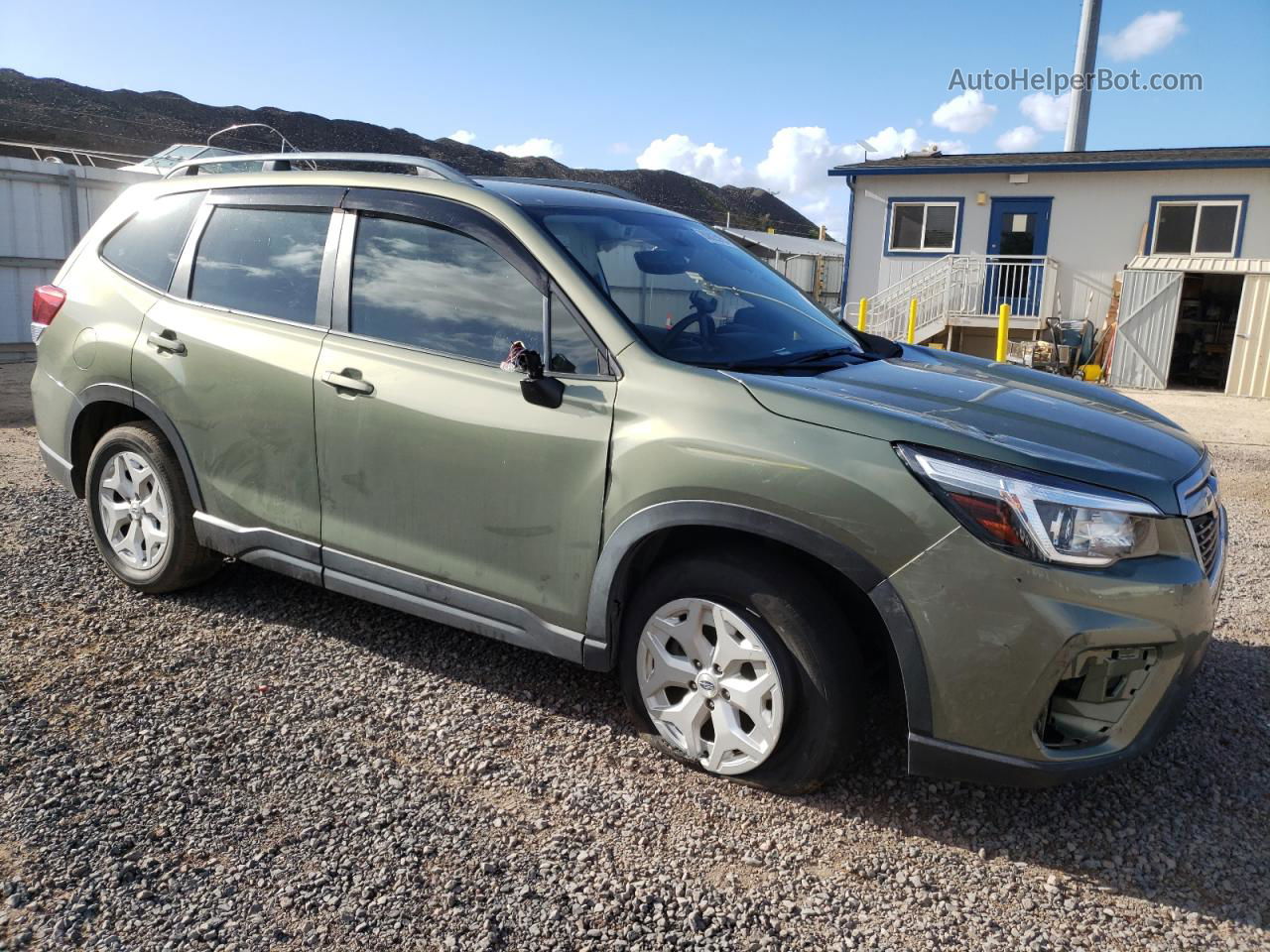 2019 Subaru Forester  Зеленый vin: JF2SKACC8KH413336