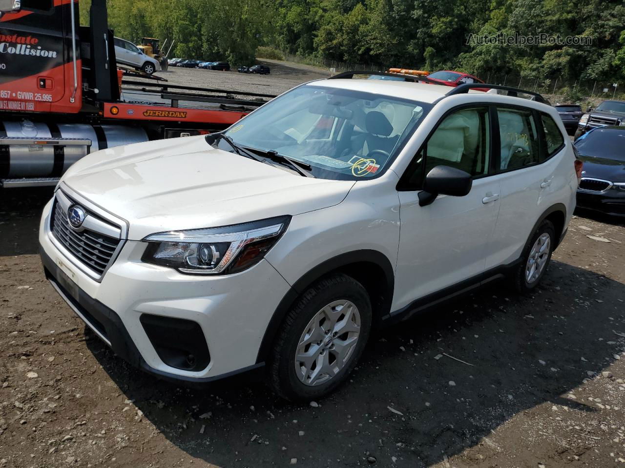 2019 Subaru Forester  White vin: JF2SKACCXKH474560