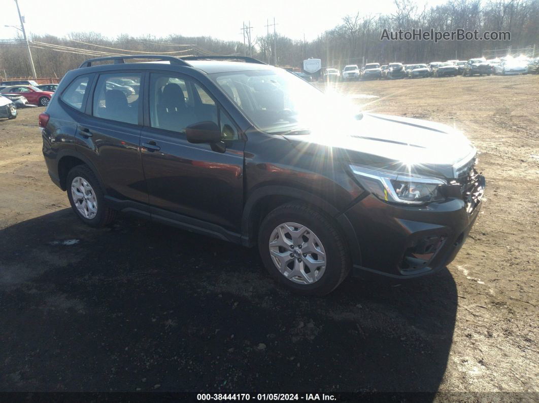 2019 Subaru Forester   Black vin: JF2SKACCXKH573363