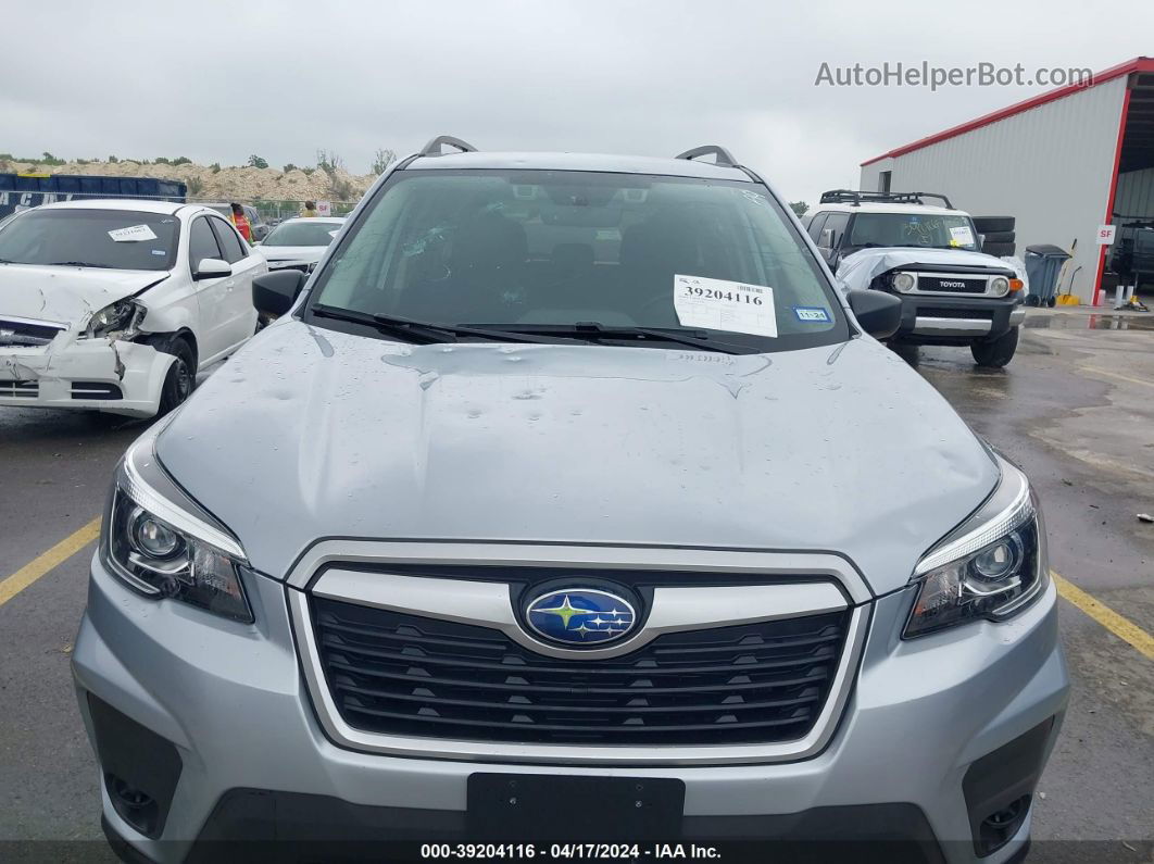 2020 Subaru Forester   Silver vin: JF2SKADC6LH423511