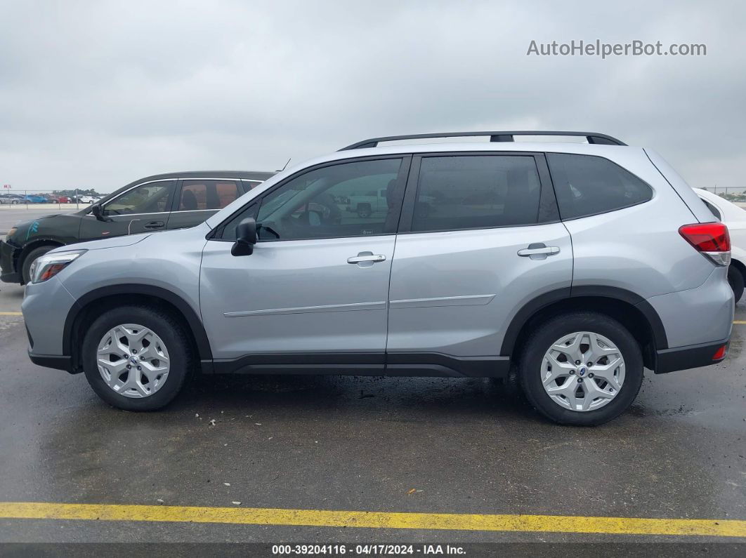 2020 Subaru Forester   Серебряный vin: JF2SKADC6LH423511