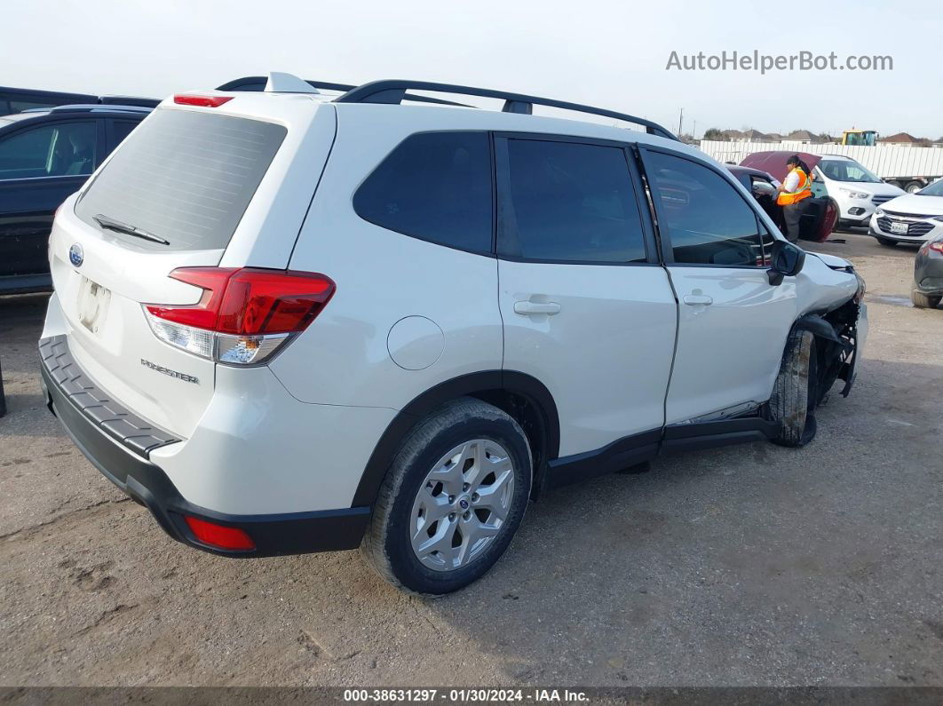 2020 Subaru Forester   White vin: JF2SKADCXLH407781