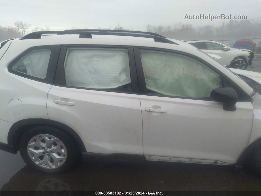 2020 Subaru Forester   White vin: JF2SKADCXLH578675