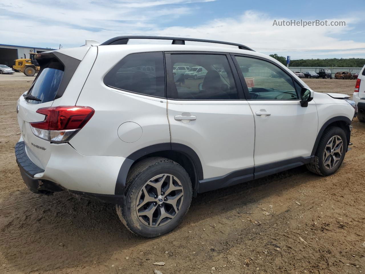 2019 Subaru Forester Premium White vin: JF2SKAEC1KH407245